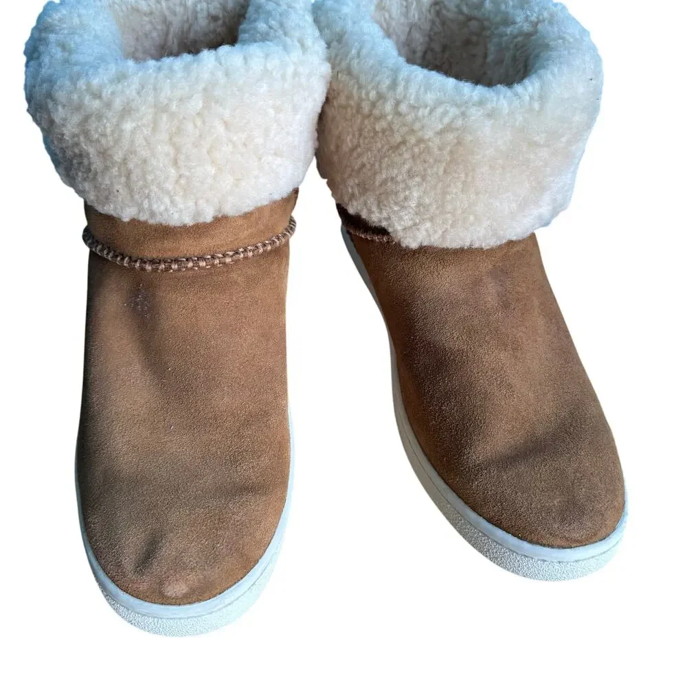 AD 💫| UGG Mika Classic Sneaker sz 9.5W - Picture 3 of 7